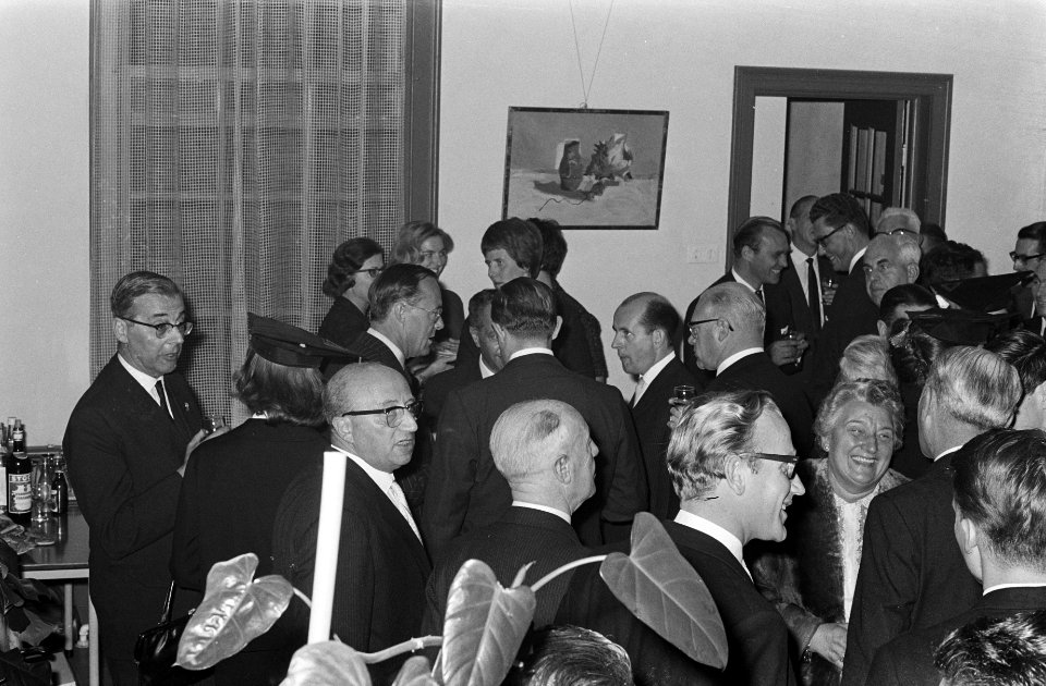 Prins Bernhard opende Studentenhuis Westermarkt te Amsterdam, Bestanddeelnr 914-4149