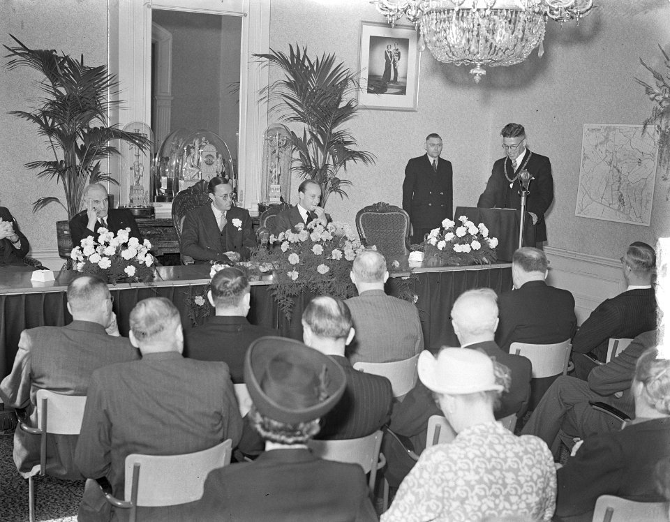 Prins Bernhard in gemeentehuis Zaandam, Bestanddeelnr 903-4960