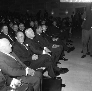 Prins Bernhard in de zaal, Bestanddeelnr 919-5922