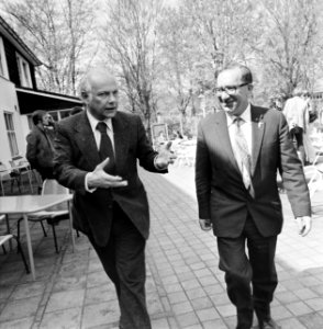 Premier Mintoff van Malta in ons land, premier Den Uyl en premier Mintoff in Was, Bestanddeelnr 927-1519