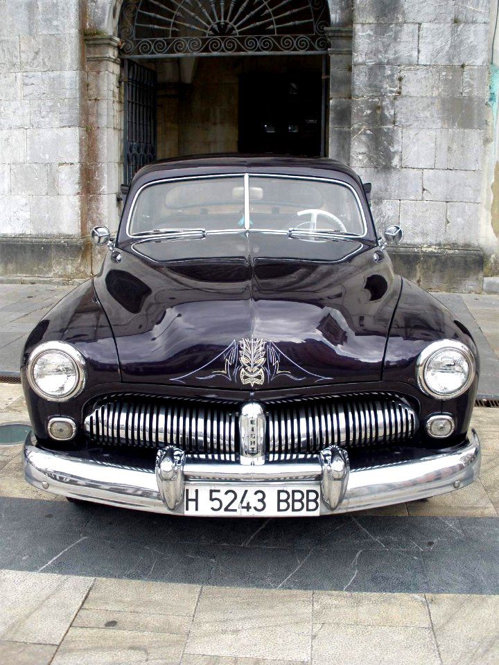 Pravia - Vehículo Mercury 04