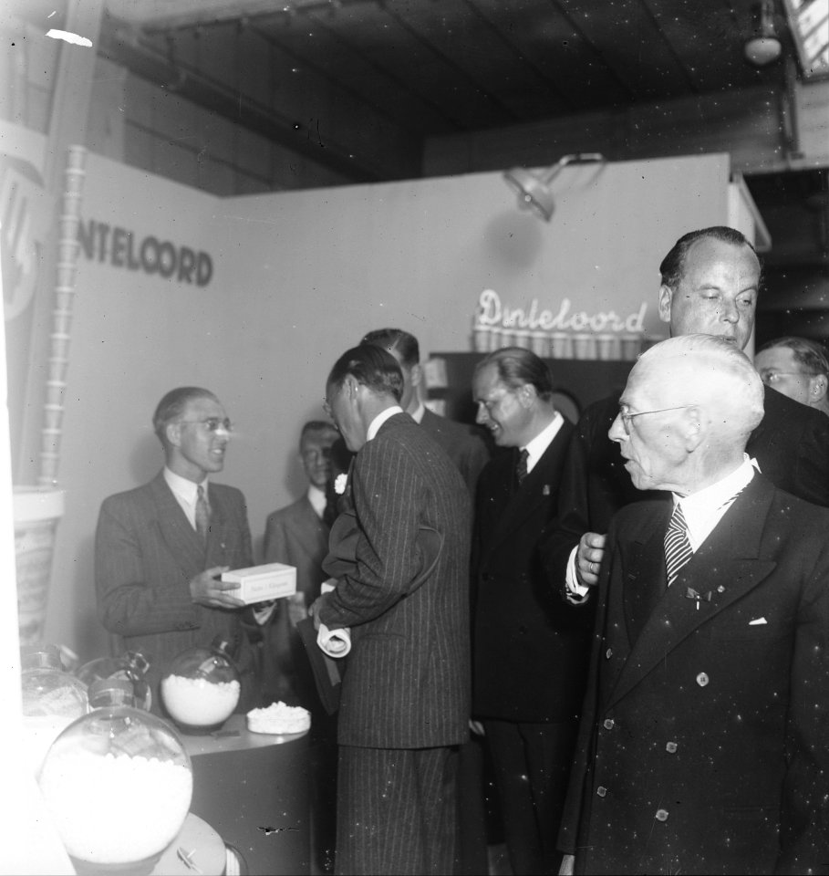 Prins Bernhard op de Nahinto, Bestanddeelnr 902-9564