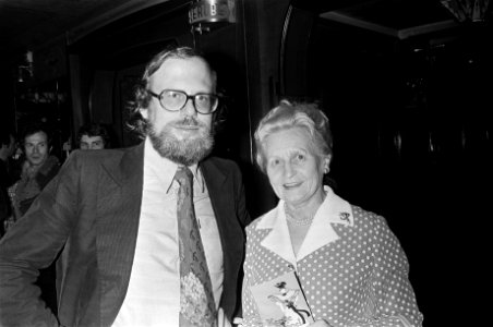 Premiere film Keetje Tippel producer Rob Houwer en moeder, Bestanddeelnr 927-7929