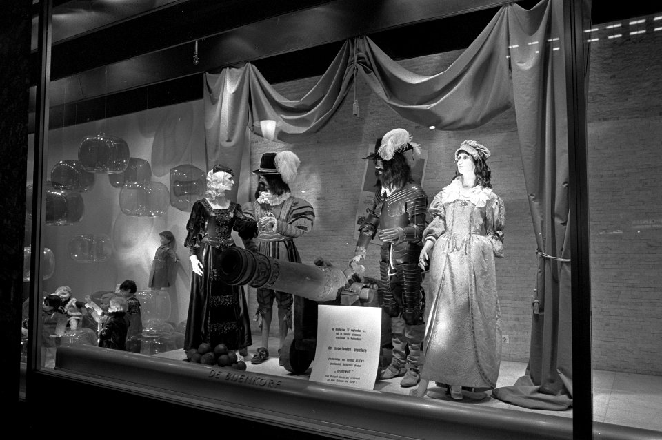 Premiere van de film Cromwell in Rotterdam Opdracht Columbia Film, Bestanddeelnr 923-8553