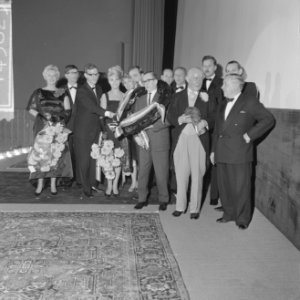 Premiere Du Rififi in Amsterdam, in Lumieve theater te Rotterdam, voorste rij, t, Bestanddeelnr 914-3823