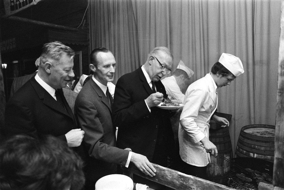 Premiere film Bedrijfsschap voor Slagersbedrijf in RAI, AmsterdamOpdracht Beauc, Bestanddeelnr 924-0067
