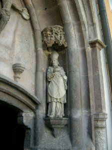 PP-Jeningen-Platz 2 Eichstätt -Detail Portal zum Kreuzgang (2)