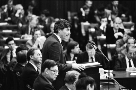 Premier Lubbers aan het woord, Bestanddeelnr 932-4102