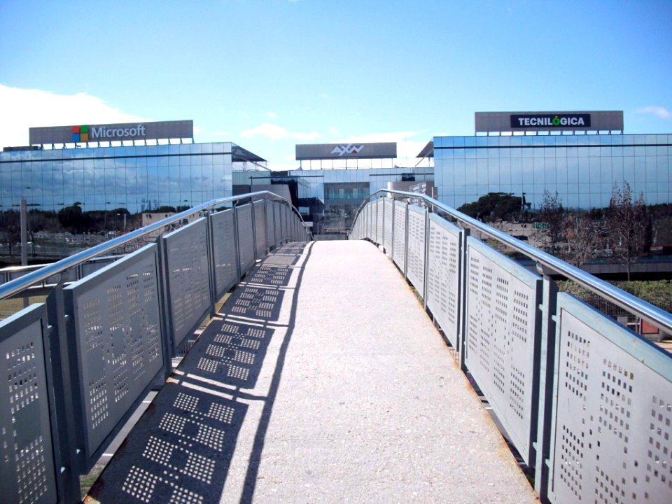 Pozuelo de Alarcón - Somosaguas, Parque Empresarial La Finca 01