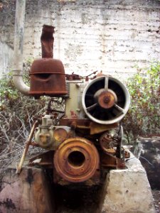 Pozo abandonado en el Barranco de Azuaje, 2002 01