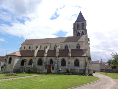 Précy-sur-Oise (60), église Saint-Pierre-et-Saint-Paul, élévation nord
