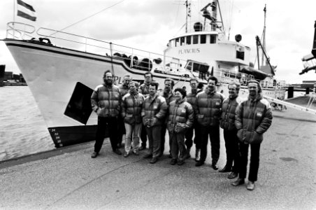 Presentatie Spitsbergen expeditie voor hun schip Plancius, Bestanddeelnr 930-8880
