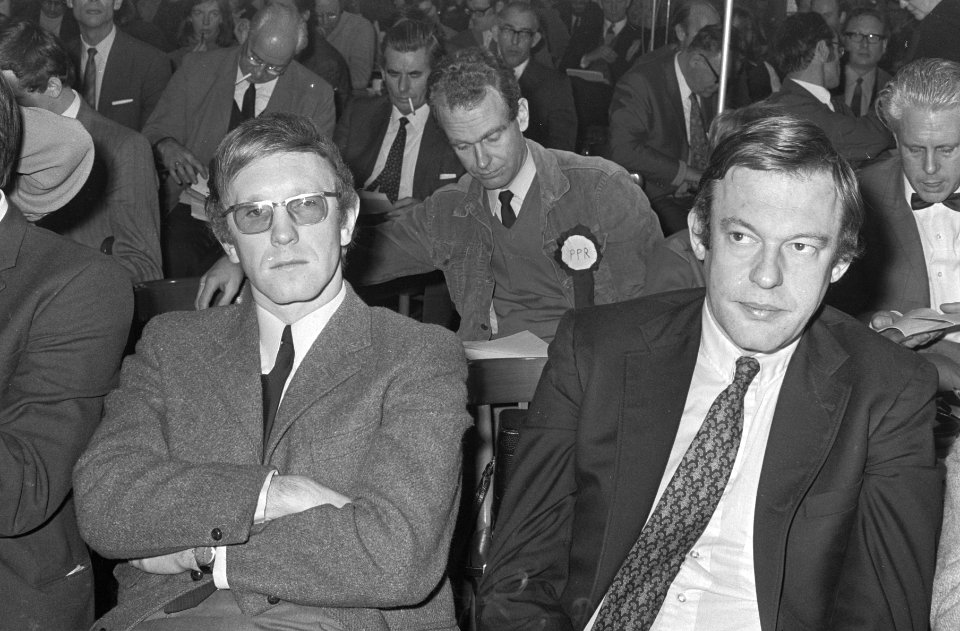 PPR-Congres in s-Hertogenbosch links Stemerdink (PvdA) en rechts Van Mierlo (D6, Bestanddeelnr 924-2204