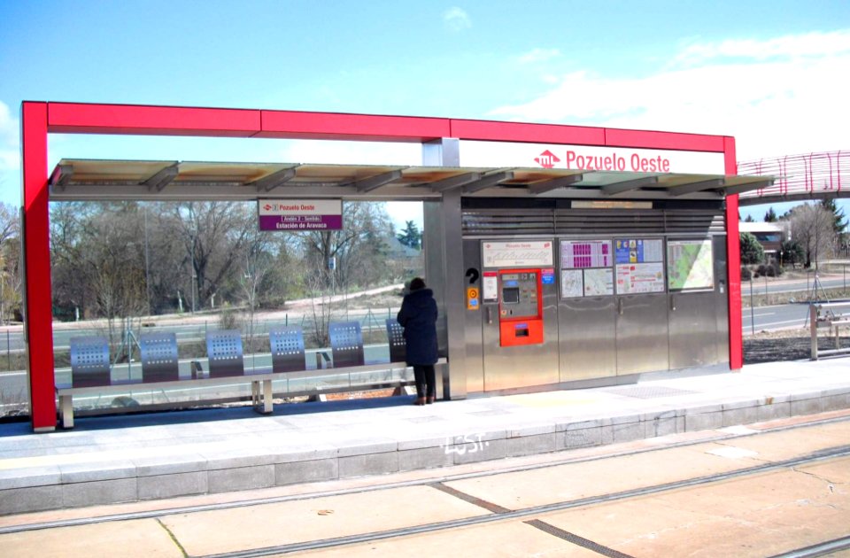 Pozuelo de Alarcón - Estación de Pozuelo Oeste (Metro Ligero ML2) 3