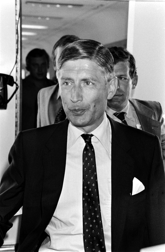 Premier Van Agt terug uit VS, Bestanddeelnr 930-9704
