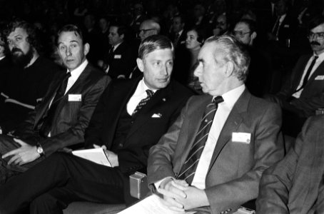 Premier Van Agt opent eerste Wereld Fiets Congres , Cycling in the eighties , Bestanddeelnr 932-0028