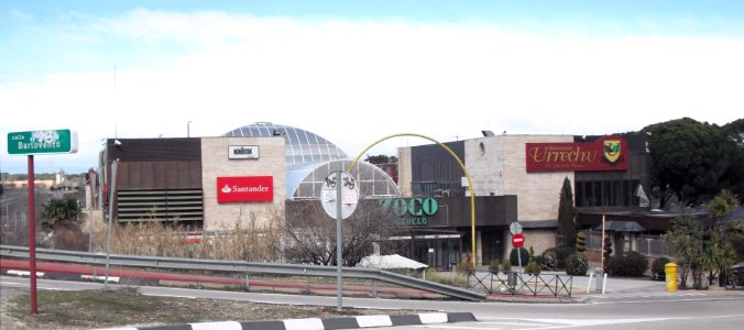 Pozuelo de Alarcón - Somosaguas, Centro Comercial Zoco 1