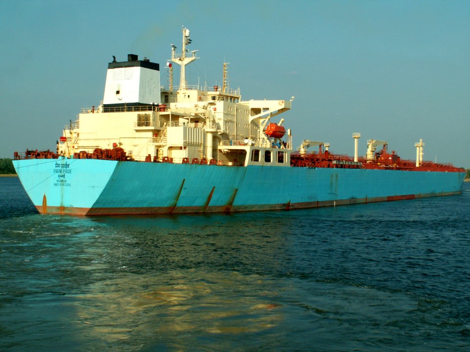 Prem Pride IMO 9167203 coming out of Berendrecht lock, Antwerp, Belgium 22-Jun-2005