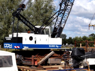PPM crane removed from its tracks p1