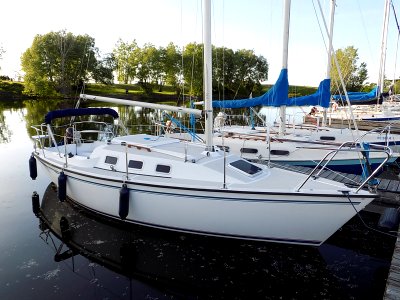 Precision 23 sailboat Escape 0680