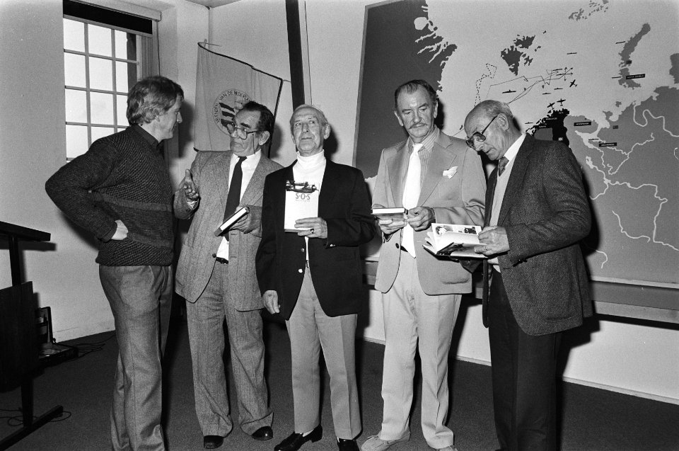 Presentatie van het boek SOS Paulus Potter van Jette Rep met daarbij enkele ex, Bestanddeelnr 933-1557