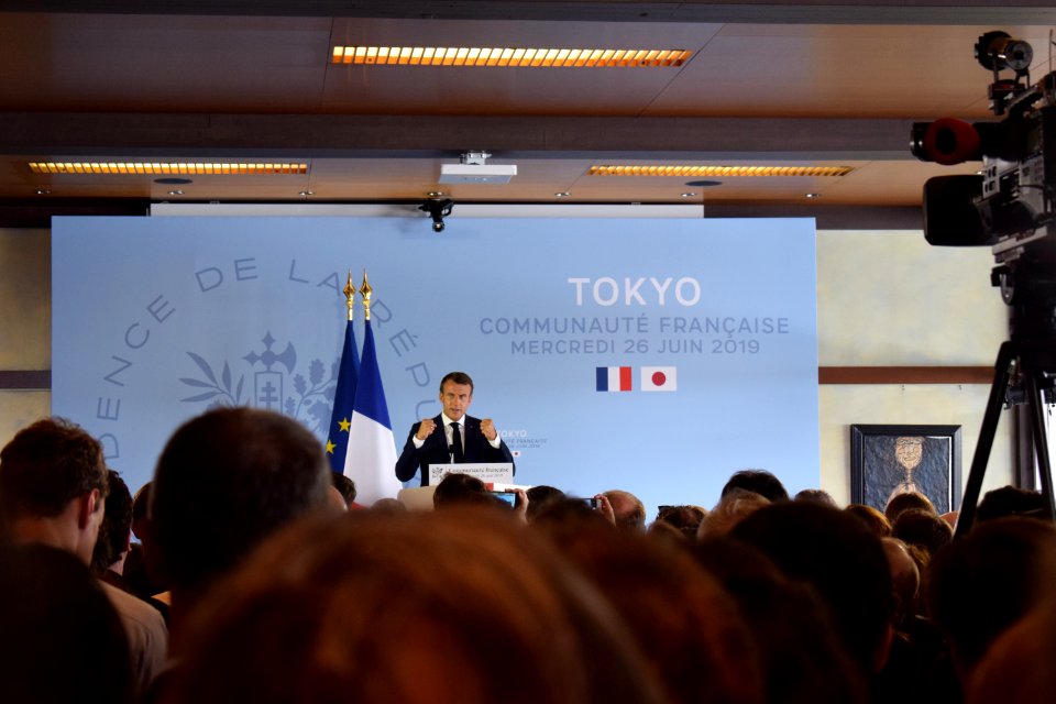 President Macron meeting the French community in Tokyo 03