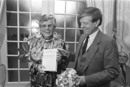 Presentatie Vestdijk-biografie Hans Visser in gesprek Bibeb, Bestanddeelnr 934-1292