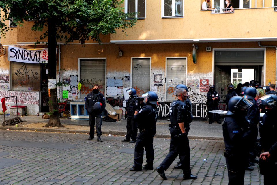 Preparation of Syndikat eviction 2020-08-07 40