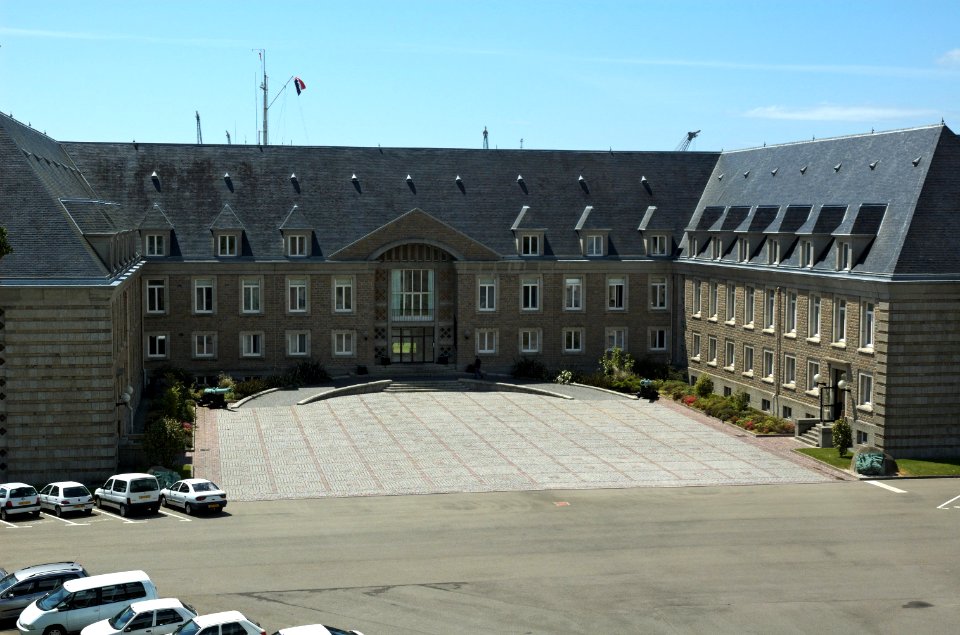 Prefecture-Maritime-Brest-20060523-052