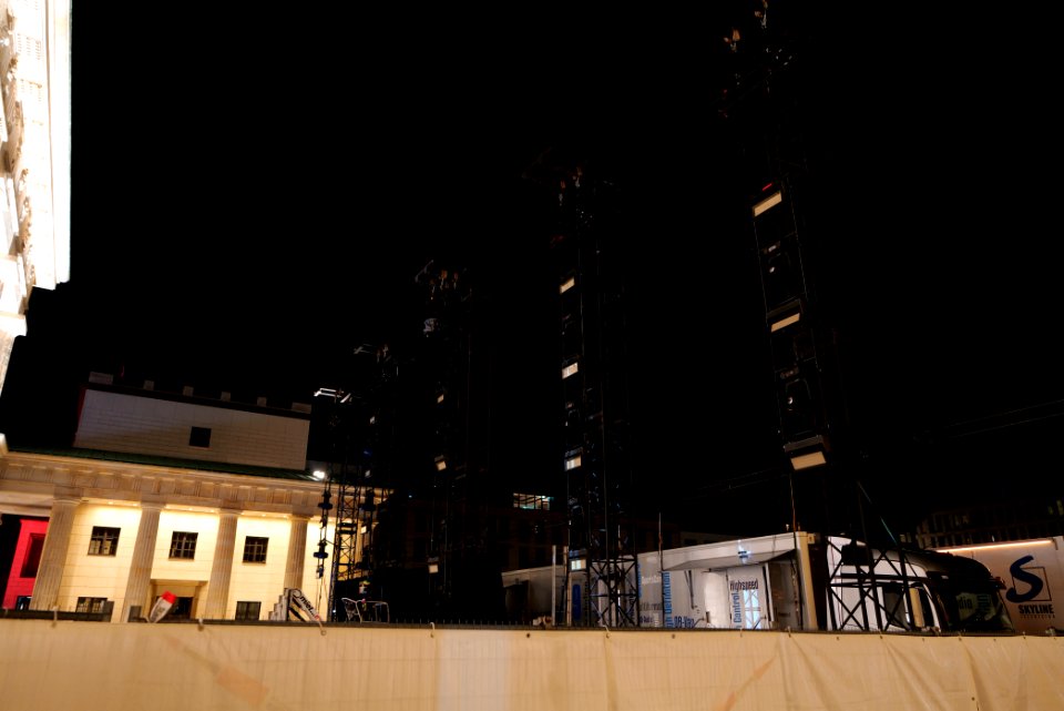 Preparation of ZDF new year TV show at Brandenburg gate 2020-12-30 12