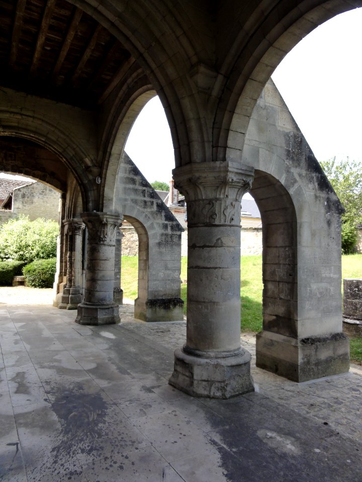 Presles-et-Boves (Aisne) église Saint-Pierre-et-Saint-Paul (05)