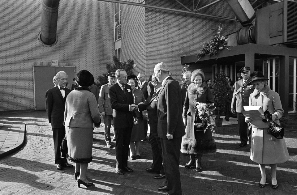 President Tito bezoekt de Philipsfabrieken te Eindhoven, Bestanddeelnr 923-9465
