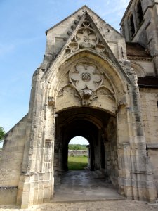 Presles-et-Boves (Aisne) église Saint-Pierre-et-Saint-Paul (04)