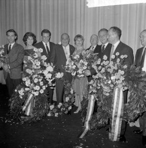 Premiere van de verzetsfilm De Overval in Tuschinski, Bestanddeelnr 914-6330