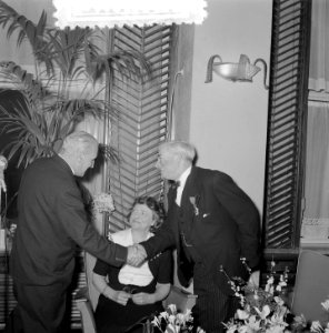 Receptie in het Carlton Hotel te Amsterdam ter ere van de op 25 januari 1956 60 , Bestanddeelnr 907-5650