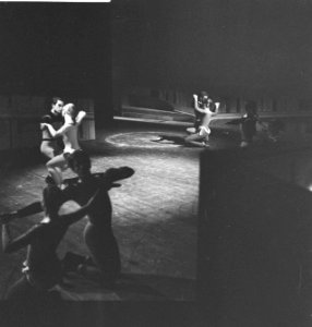 Premiere van Nationaal Ballet in Stadschouwburg Dansscenes, Bestanddeelnr 913-3179