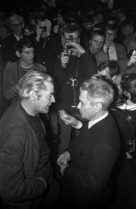 Receptie Joris Ivens ivm zijn jongste verjaardag in de Brakke Grond Bert Haan, Bestanddeelnr 921-9276