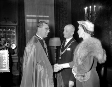 Receptie nieuwe burgemeester Den Haag Van Kalfschoten, Bestanddeelnr 908-3412