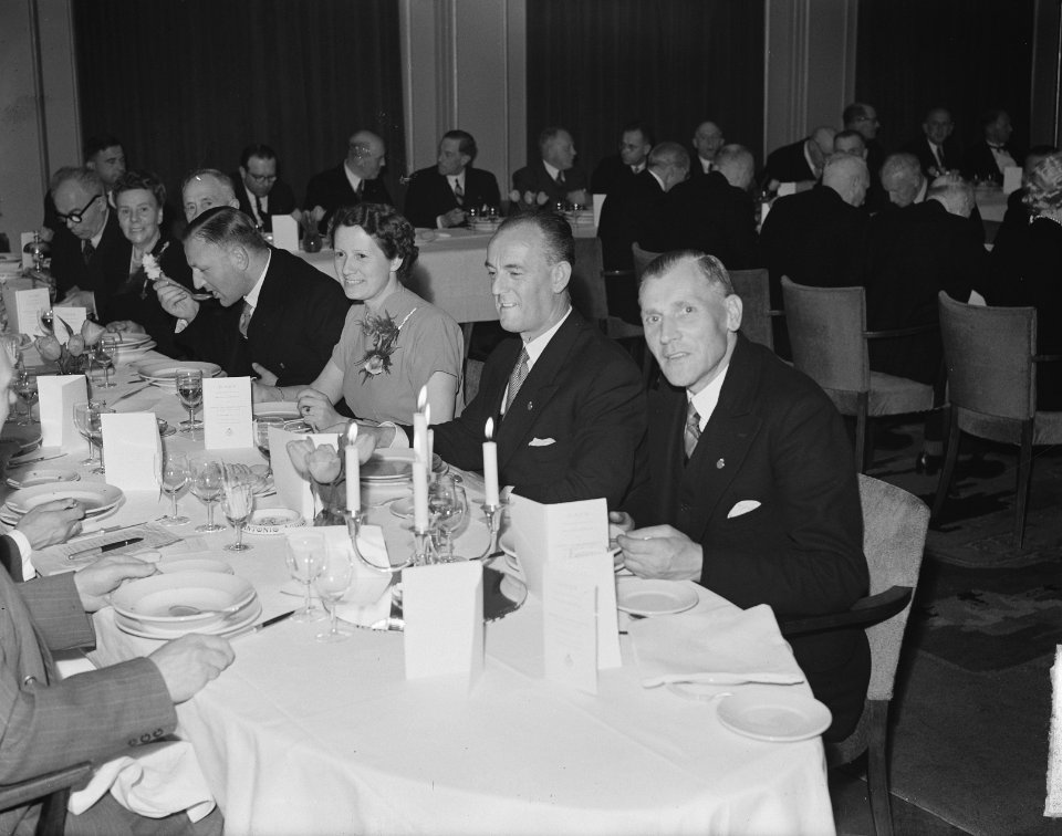 Receptie KNAU en diner, Bestanddeelnr 904-5909