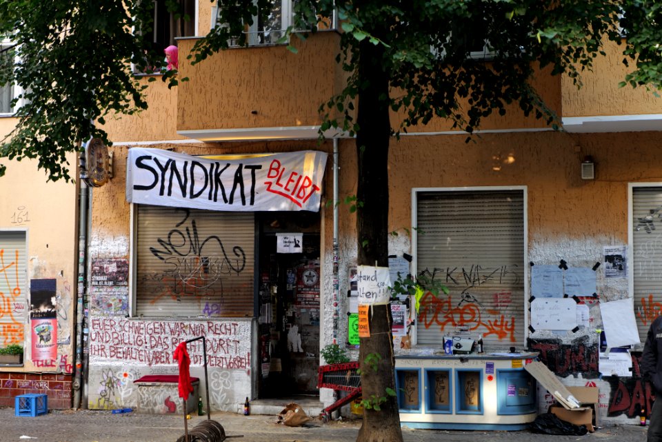 Preparation of Syndikat eviction 2020-08-07 35