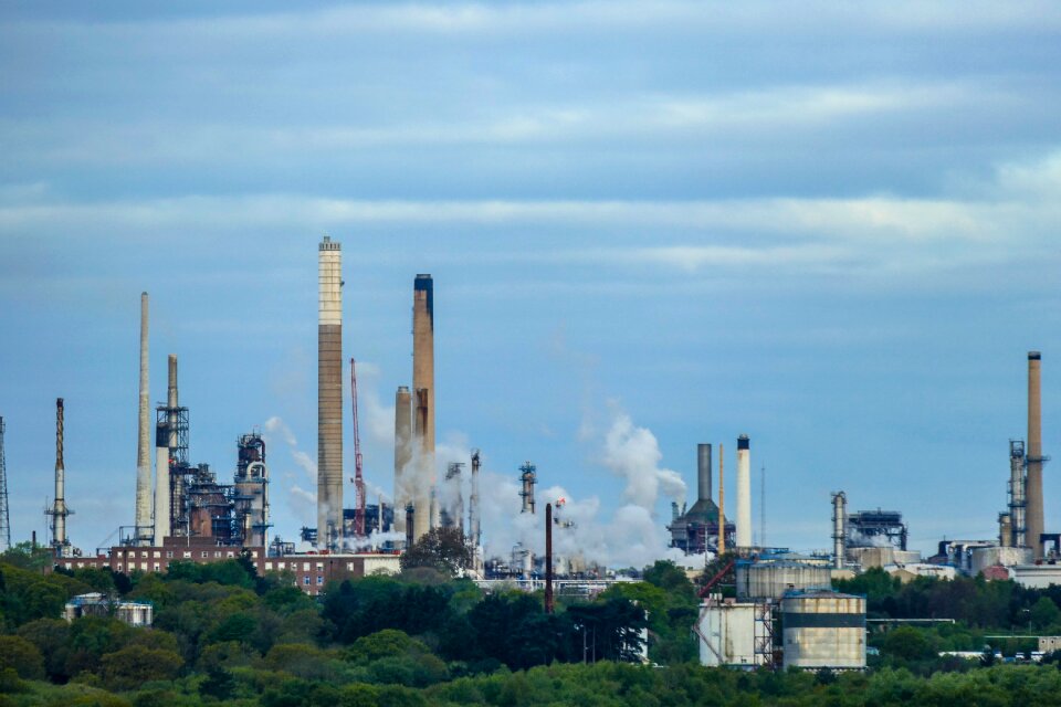 Oil industry mineral oil