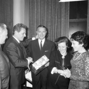 Receptie in Apollopaviljoen van Hans Boekman , 70 jaar, Bestanddeelnr 918-7139