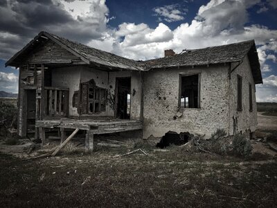 Weathered home gray home