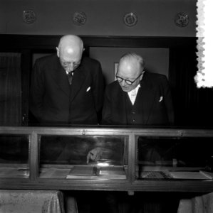 Receptie G. Th. Bom en Zonen ( 200 jaar ). Poort van Cleeve, Bestanddeelnr 908-0516