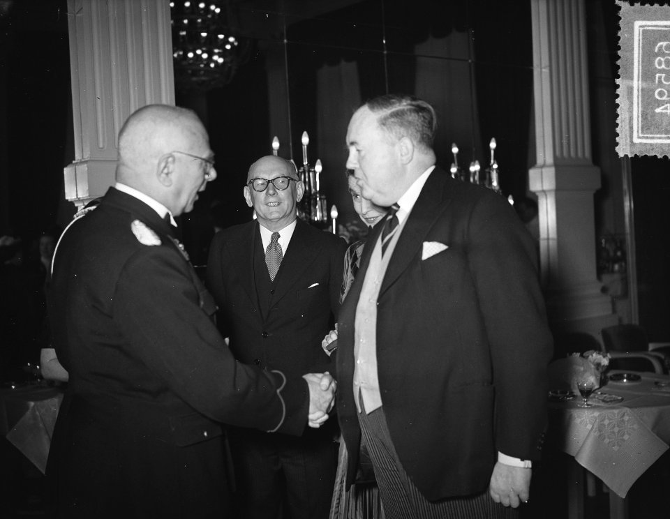 Receptie nieuw Engels gezant ambassadeur Mason Amsterdam, Bestanddeelnr 906-8594