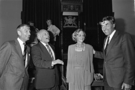 Receptie t.g.v. 65e verjaardag van J. den Uyl in Ridderzaal Den Haag Van Agt ,, Bestanddeelnr 933-0578