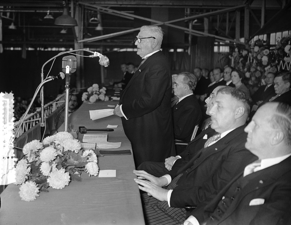 Receptie en vergadering in de RAI te Amsterdam, Bestanddeelnr 907-3954