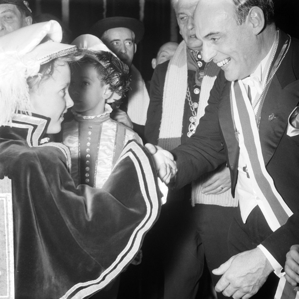 Receptie 80-jarig bestaan Oeteldonkse Carnavalvereniging Prins van Oeteldonk en, Bestanddeelnr 913-1961