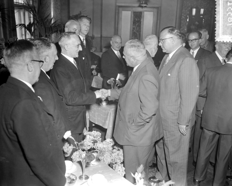 Receptie ten gunste van 75 jarig jubileum Nederlandse Bakkersbond . American Hot, Bestanddeelnr 907-8331