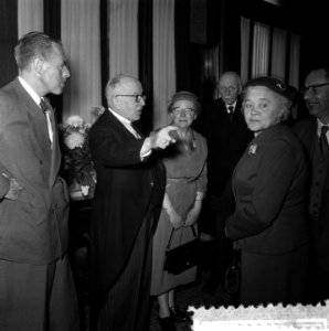 Receptie G. Th. Bom en Zonen ( 200 jaar ). Poort van Cleeve, Bestanddeelnr 908-0518